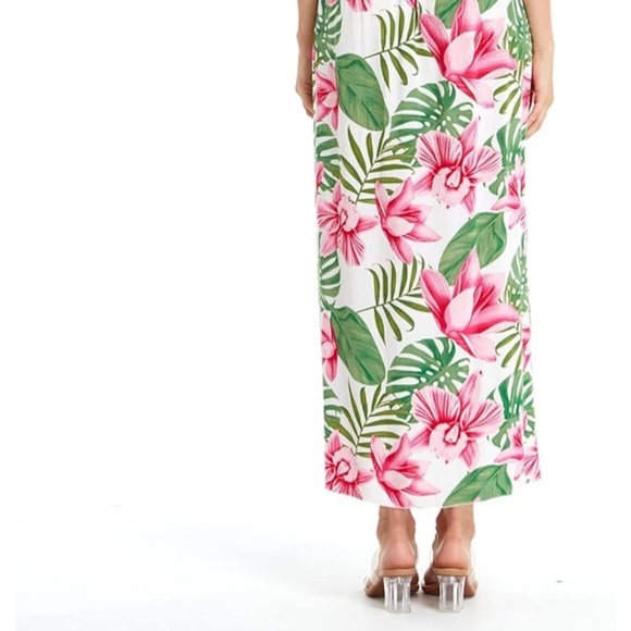 Hawaiian Luau Maxi Rahee Dress - Picture 4 of 8